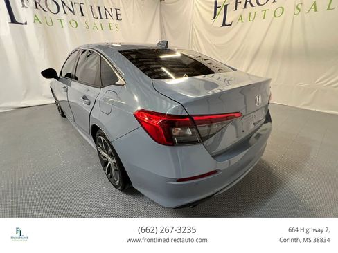 Used 2022 Honda Civic Touring image 5