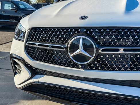 New 2025 Mercedes-Benz GLE 580 4MATIC image 11