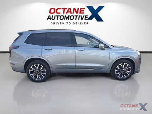 Used 2024 Cadillac XT6 Sport image 8