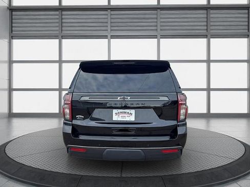 Used 2021 Chevrolet Suburban Z71 w/ Z71 Off-Road Package image 5