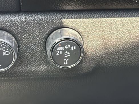 Used 2019 Chevrolet Colorado ZR2 AWD/4WD image 21