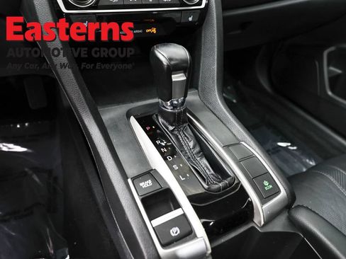 Used 2017 Honda Civic Touring image 13