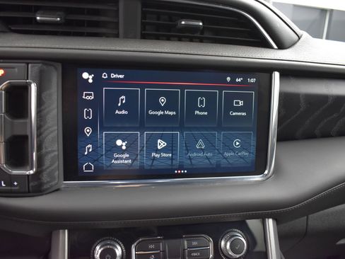 Used 2023 GMC Yukon XL Denali w/ Denali Reserve Package image 6