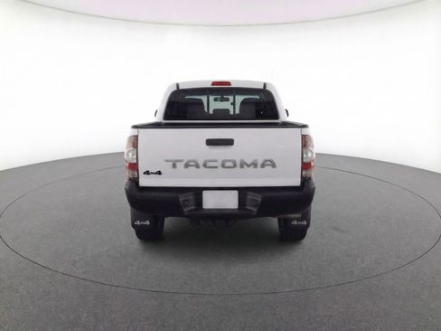 Used 2025 Toyota Tacoma TRD Off-Road image 7