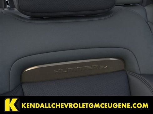 New 2025 GMC Hummer EV 2X w/ Extreme Off-Road Package image 21