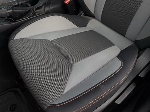 Used 2023 Subaru Crosstrek 2.0i Premium image 23