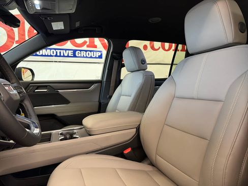 New 2026 GMC Acadia Elevation w/ Black Edition image 18