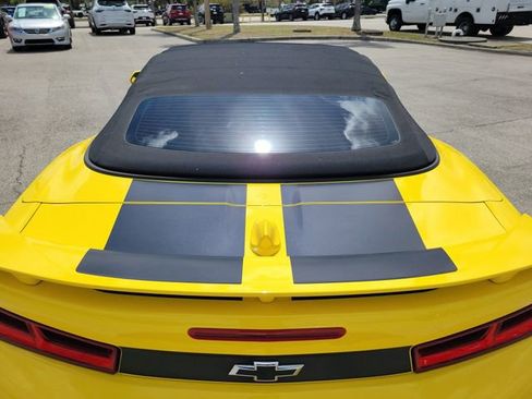 Used 2018 Chevrolet Camaro LT image 9