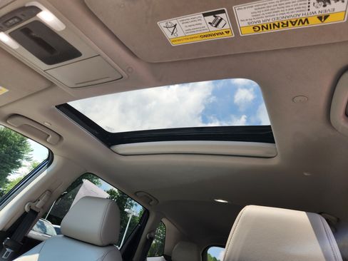 Used 2024 Honda CR-V EX-L image 15