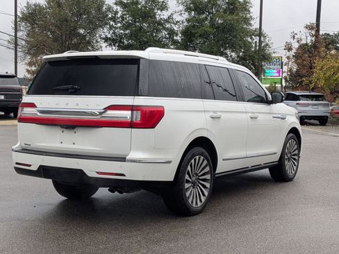 Used 2021 Lincoln Navigator Reserve w/ Luxury Package image 3