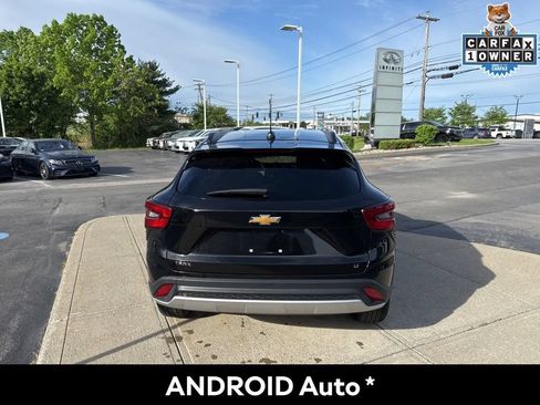 Used 2025 Chevrolet Trax LT w/ LT Convenience Package FWD image 4