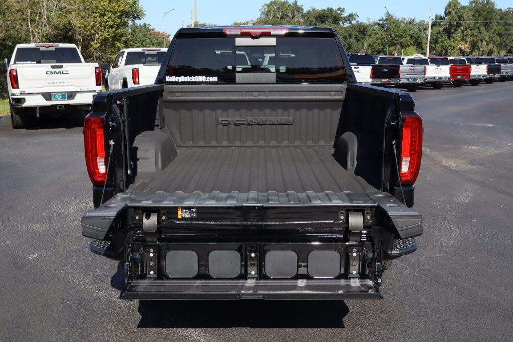 Certified 2024 GMC Sierra 1500 Denali w/ Denali Reserve Package AWD/4WD image 28