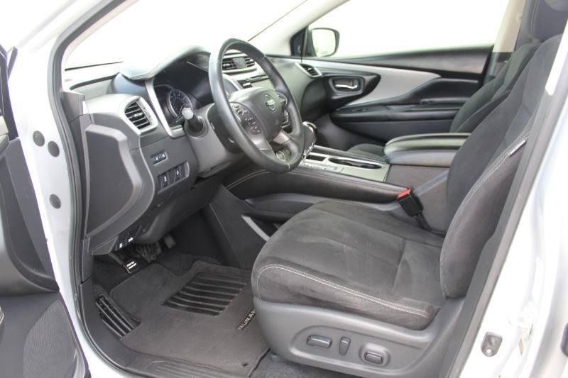 Used 2021 Nissan Murano SV FWD image 9