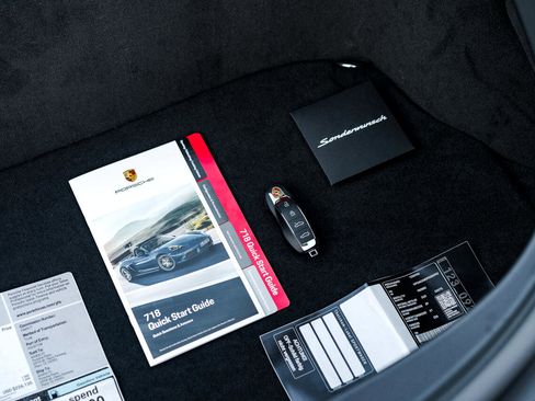 Used 2023 Porsche 718 Cayman GT4 RS image 93