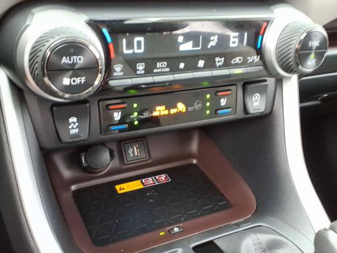 Certified 2025 Toyota RAV4 Limited w/ Advanced Technology Package FWD image 18