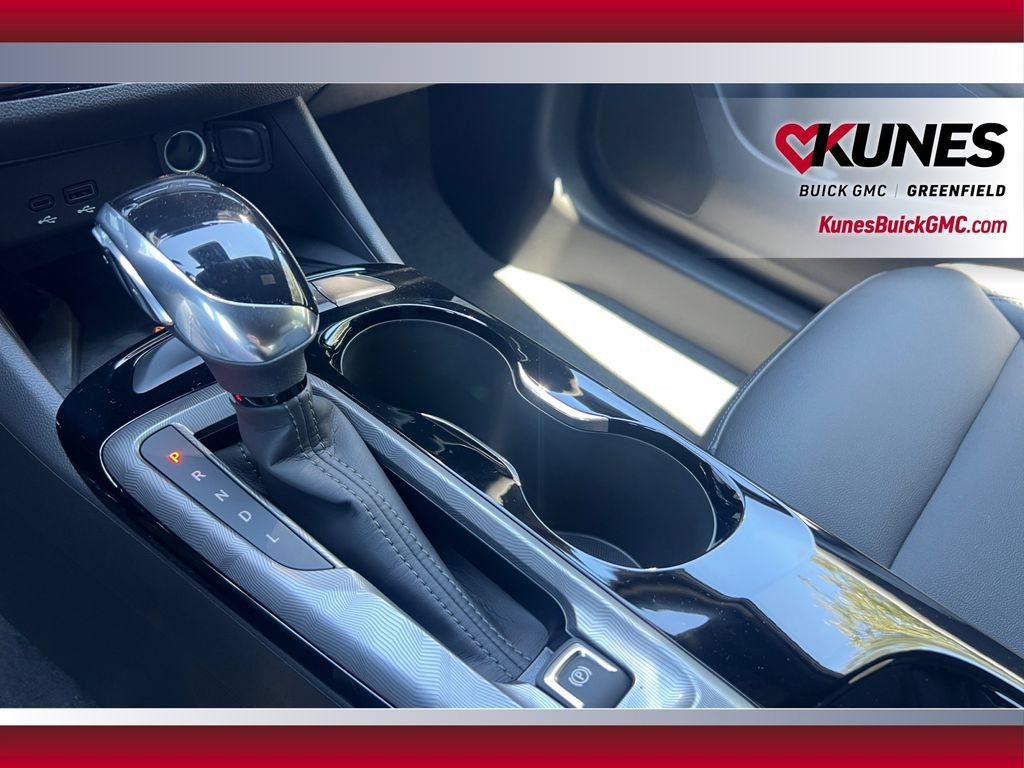 New 2026 Buick Envista Sport Touring w/ Convenience I Package FWD image 29