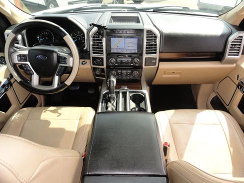 Used 2016 Ford F150 Lariat image 6