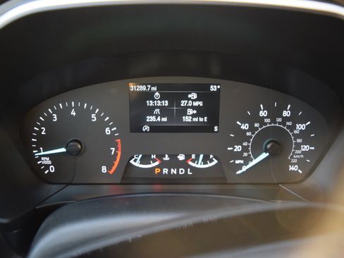 Used 2022 Ford Escape SE w/ Cold Weather Package image 10