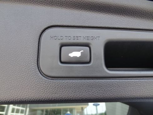 Used 2024 Acura MDX FWD w/ Technology Package image 11