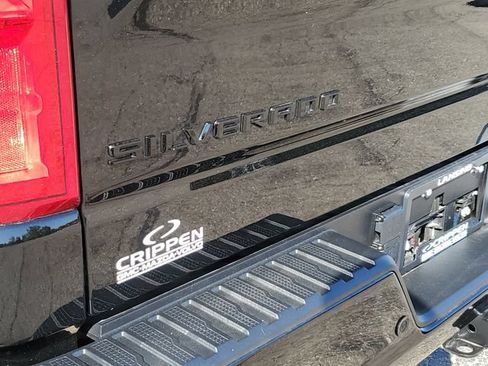 Certified 2022 Chevrolet Silverado 1500 LT Trail Boss w/ LT Trail Boss Premium Package AWD/4WD image 35