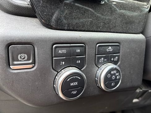 Used 2023 GMC Sierra 1500 Elevation AWD/4WD image 13