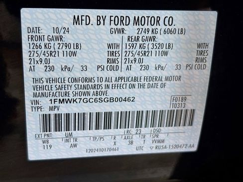 Used 2025 Ford Explorer ST RWD image 33