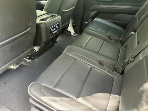 Used 2024 Chevrolet Suburban Premier AWD/4WD image 14