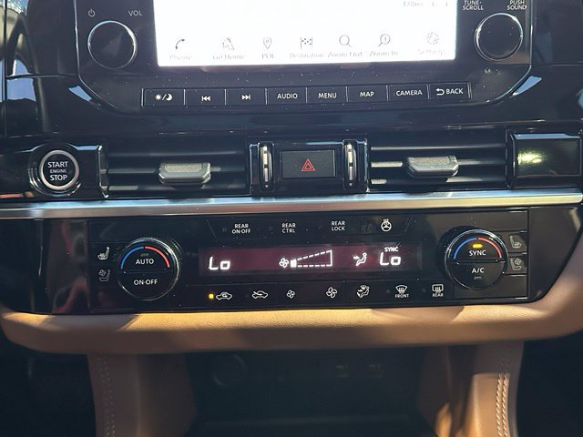Used 2023 Nissan Pathfinder Platinum AWD/4WD image 31