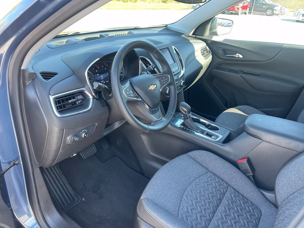Used 2024 Chevrolet Equinox LT FWD image 13