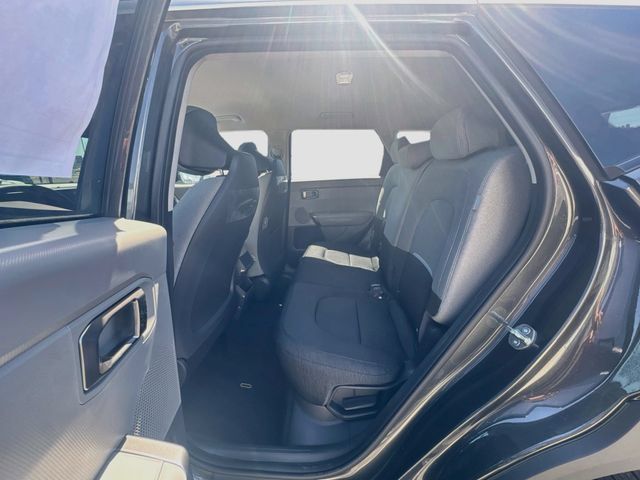 New 2027 Kia Seltos S FWD image 22