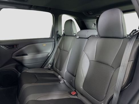 New 2026 Subaru Forester Wilderness image 25