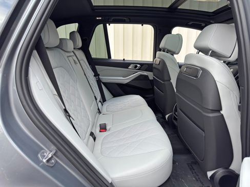 Used 2024 BMW X5 sDrive40i w/ Premium Package RWD image 45