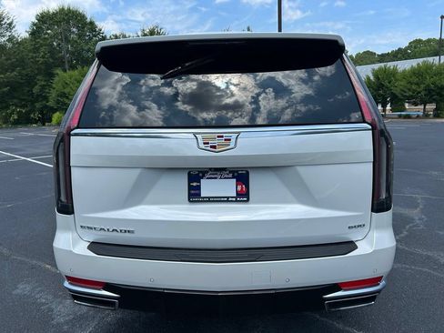Used 2024 Cadillac Escalade Premium Luxury w/ Performance Package AWD/4WD image 26