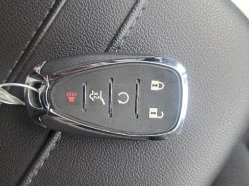 Used 2022 Chevrolet Blazer LT image 20