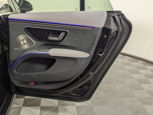 Used 2022 Mercedes-Benz EQS 580 4MATIC Sedan image 50