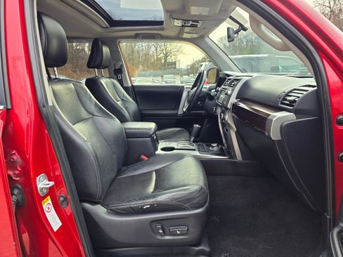 Used 2014 Toyota 4Runner Limited image 14