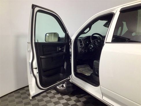 Used 2021 RAM 2500 Tradesman w/ Safety Group image 14