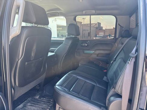 Used 2015 GMC Sierra 2500 Denali w/ Duramax Plus Package AWD/4WD image 12