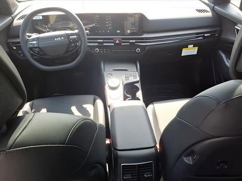 New 2026 Kia Sportage X-Line AWD/4WD image 5