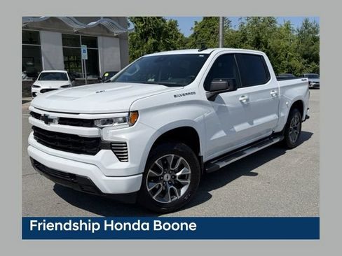 Used 2025 Chevrolet Silverado 1500 RST w/ Convenience Package II AWD/4WD image 1