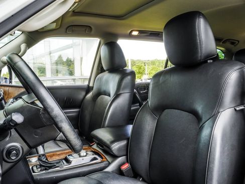 Used 2022 Nissan Armada SL RWD image 38