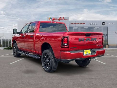 Used 2026 RAM 2500 Big Horn AWD/4WD image 3