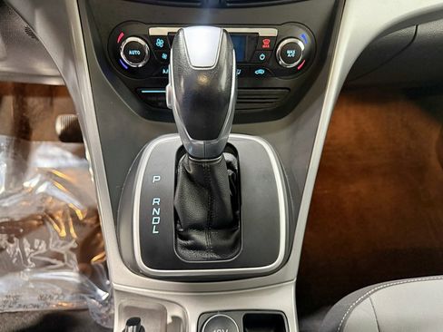 Used 2013 Ford C-MAX SE image 19