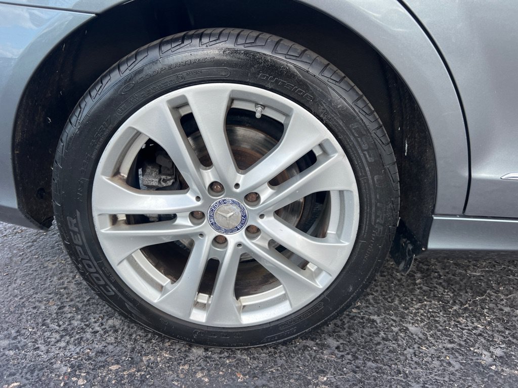 Used 2012 Mercedes-Benz C 300 4MATIC Sedan image 38