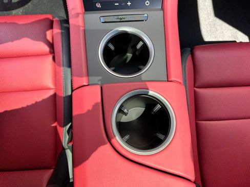 Used 2026 Porsche Taycan RWD image 27