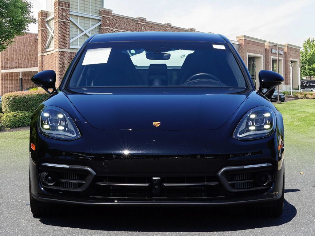 Used 2023 Porsche Panamera 4 Platinum Edition AWD/4WD image 2