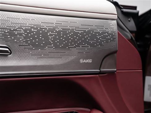 Used 2025 Cadillac Celestiq Base image 28