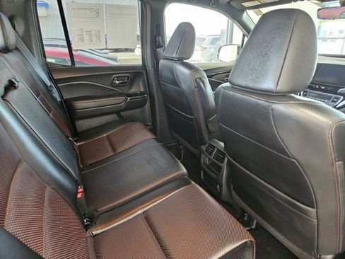 Used 2023 Honda Ridgeline Black Edition image 14