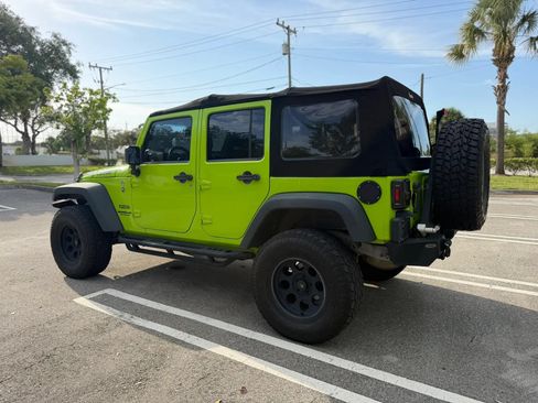 Used 2013 Jeep Wrangler Unlimited Sport AWD/4WD image 5