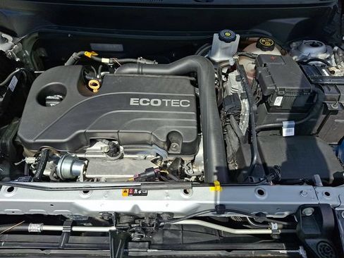Used 2018 Chevrolet Equinox LT FWD image 27